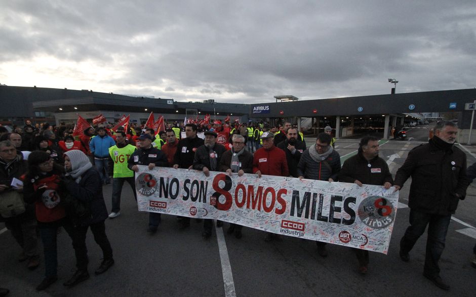 Juicio a los 8 de Airbus, primer día, manifestacion en Getafe y entrada al juicio