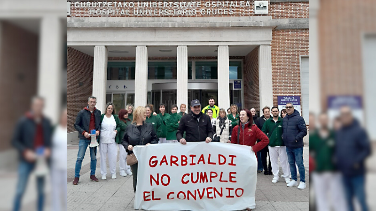 Movilizaciones ante los reiterados incumplimientos de la empresa Garbialdi, adjudicataria de la Limpieza del Hospital de Cruces