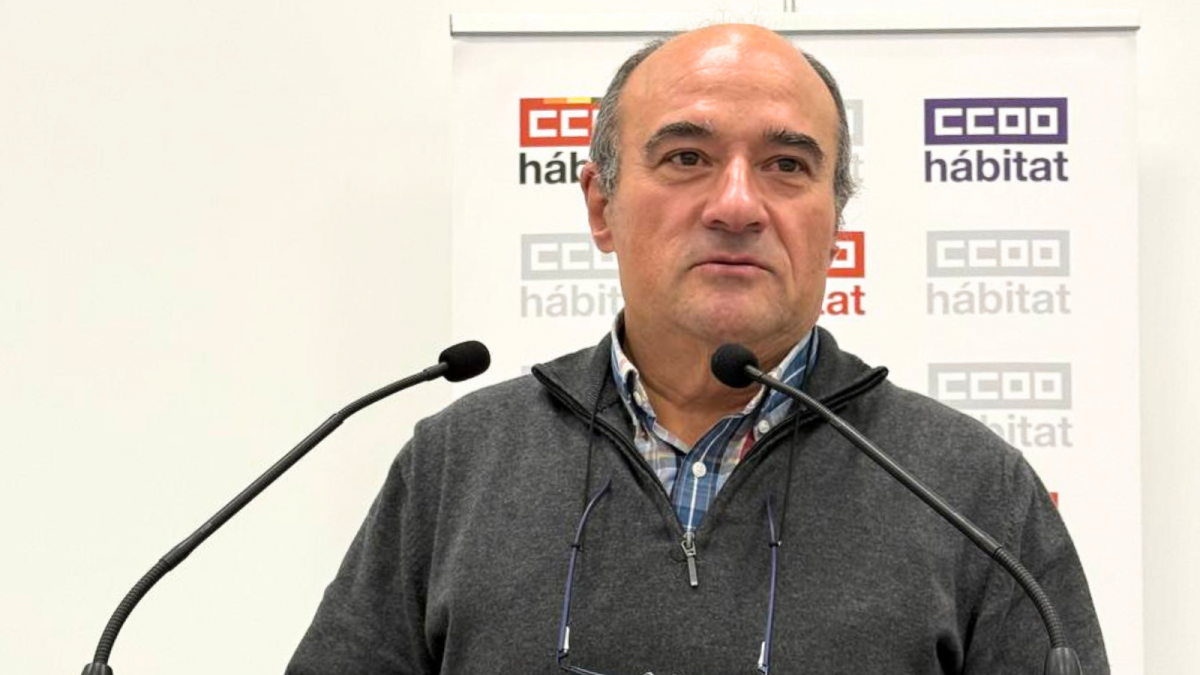 Julián Palmero Cadenas, secretario de Adminstración y Finanzas de CCOO del Hábitat.