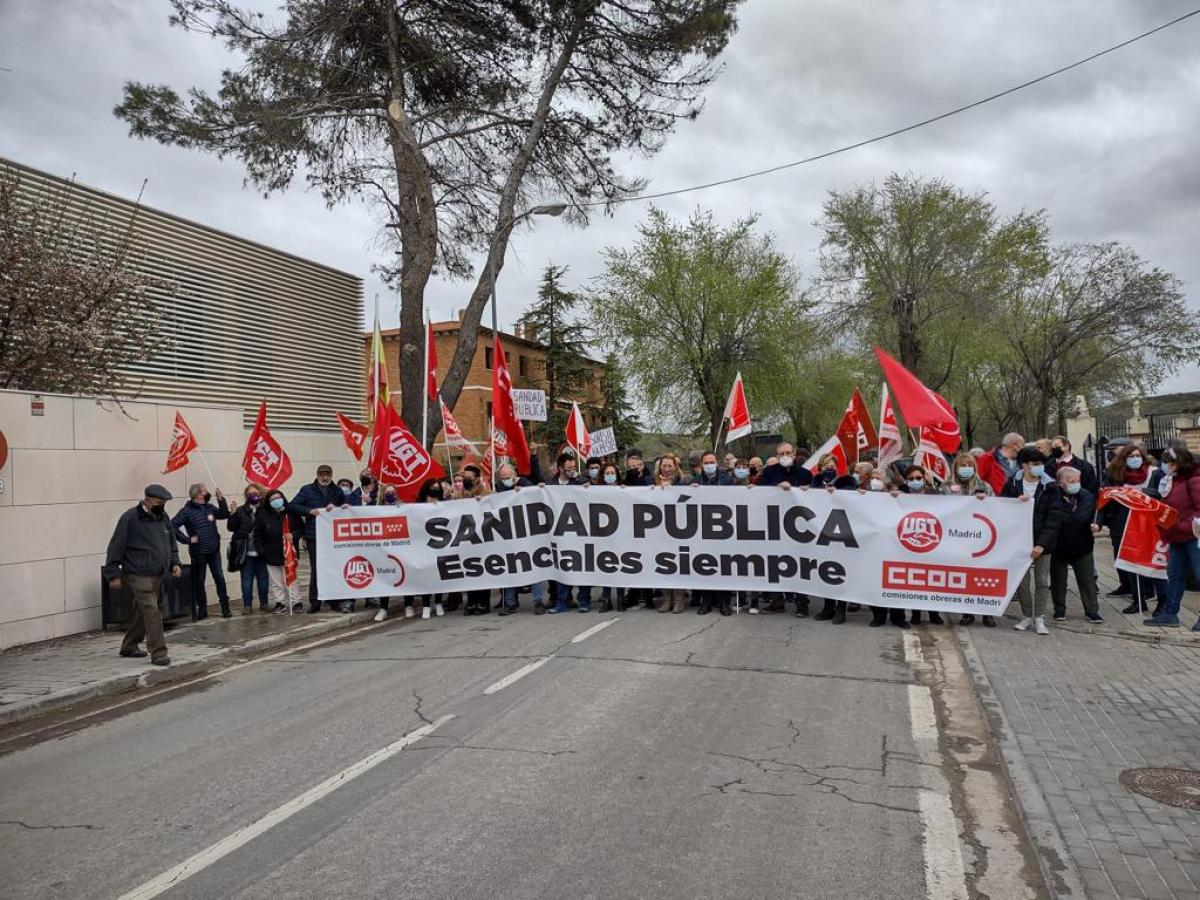 La Unión Comarcal de las Vegas se manifiesta en Valdaracete para defender la sanidad pública