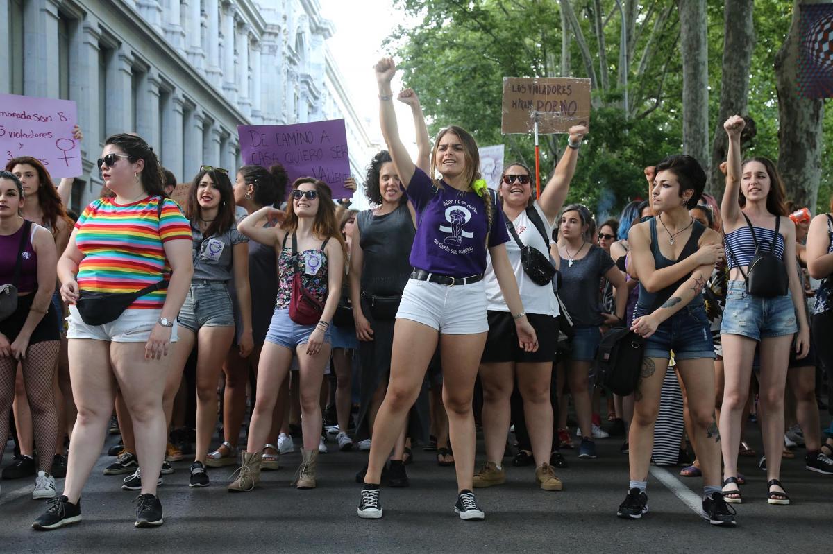 CCOO advierte a Ayuso de que no tolerará ni un paso atrás en la lucha frente a la violencia contra las mujeres y por los derechos LGTBI