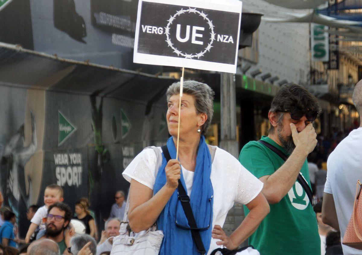 Concentración de apoyo a las personas refugiadas (archivo)