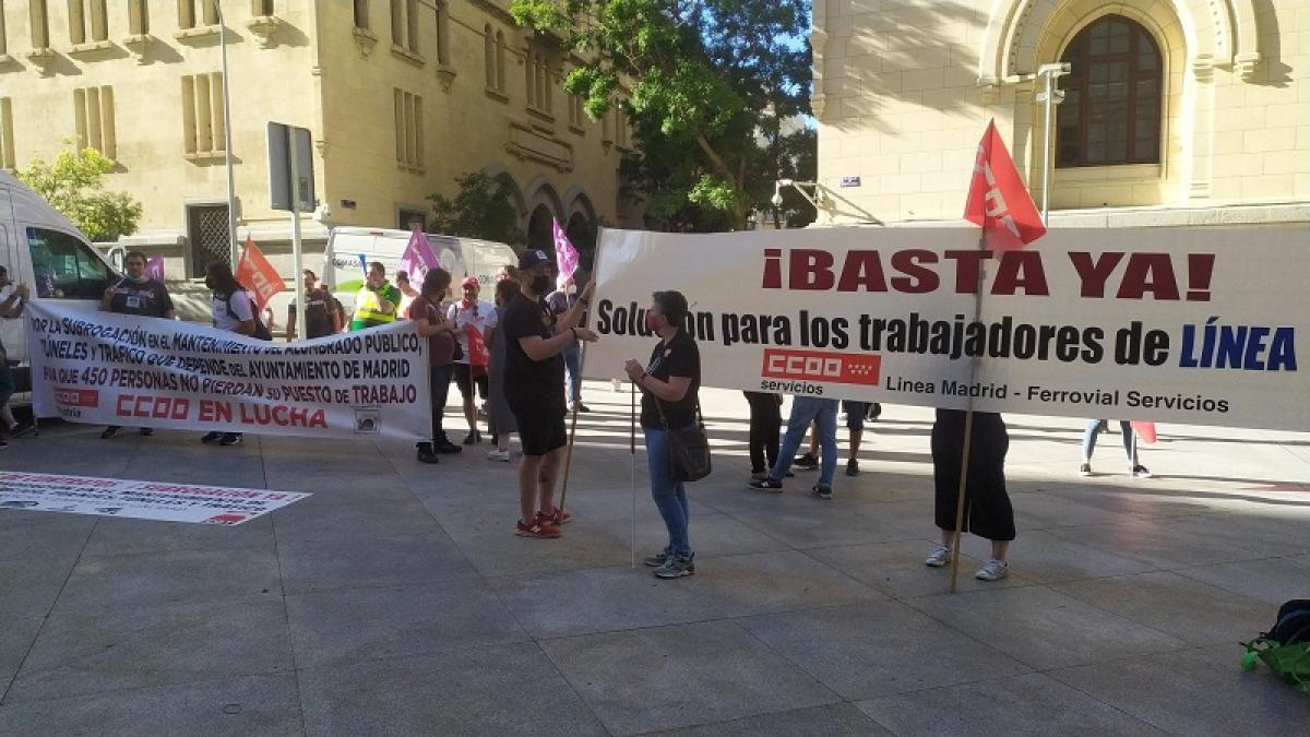 La plantilla del 010 Línea Madrid se manifiesta por la estabilidad laboral