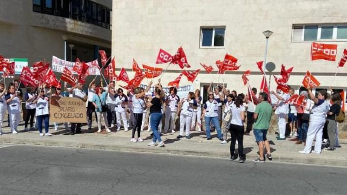 Protesta de la plantilla del Hospital Virgen del Puerto de Plasencia