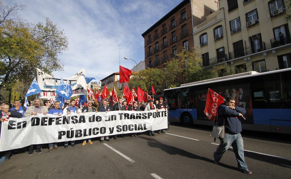 Manifestación de la plantilla de la EMT por un transporte público y de calidad 26/11/2015
