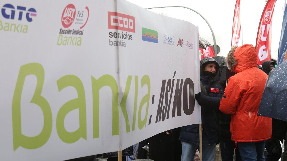 Concentración contra el ERE de Bankia