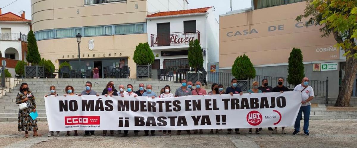Protesta de CCOO y UGT en Cobeña contra los accidentes laborales