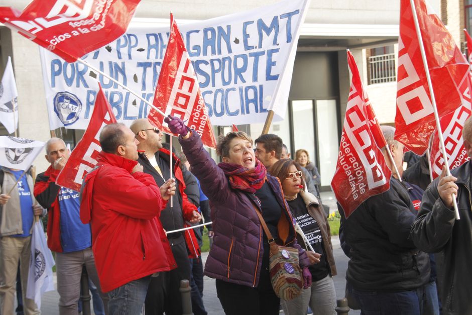 Manifestación de la plantilla de la EMT por un transporte público y de calidad 26/11/2015
