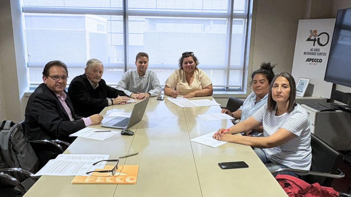 CCOO do Hábitat de Galicia asina o calendario laboral 2026 para a Construción da Coruña