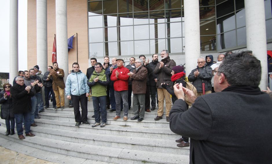 Fotogalería del cuarto día del juicio a los 8 de Airbús (12-2-2016)