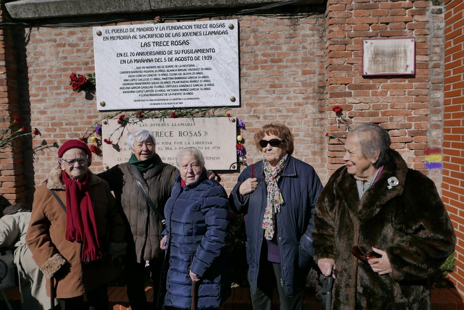 Día de la Mujer Trabajadora 2016 y homenaje a las Trece Rosas