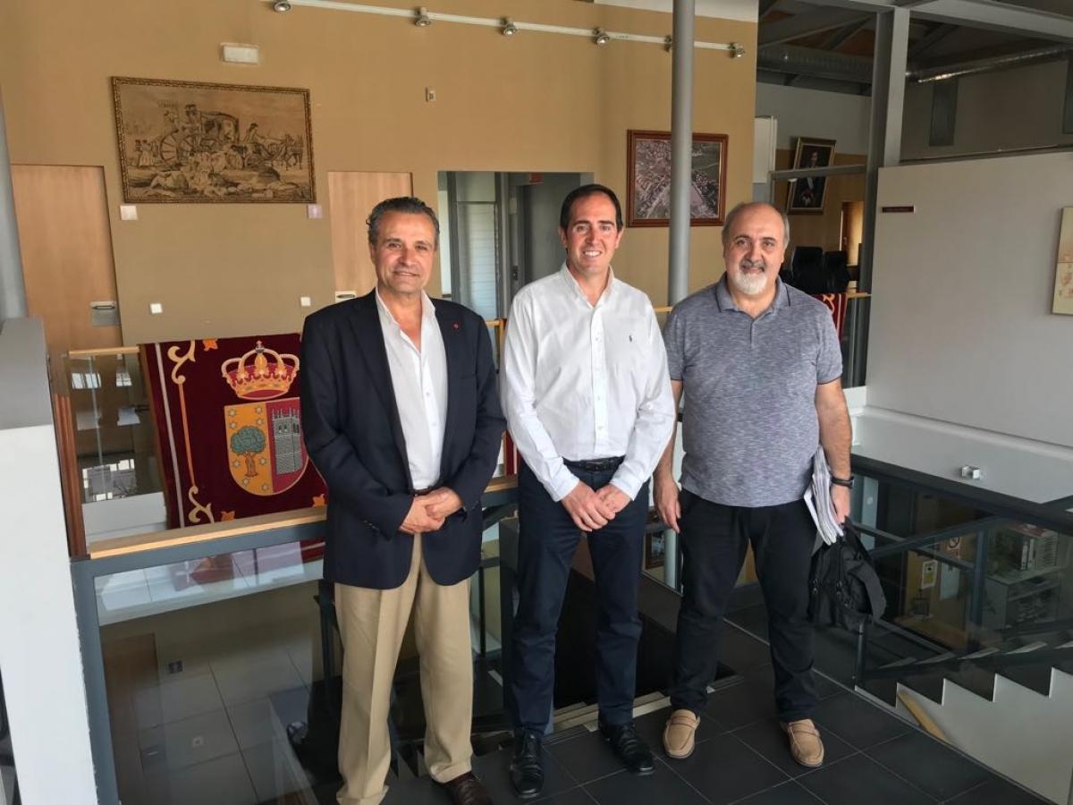 CCOO se reúne con el alcalde de Robledo de Chavela