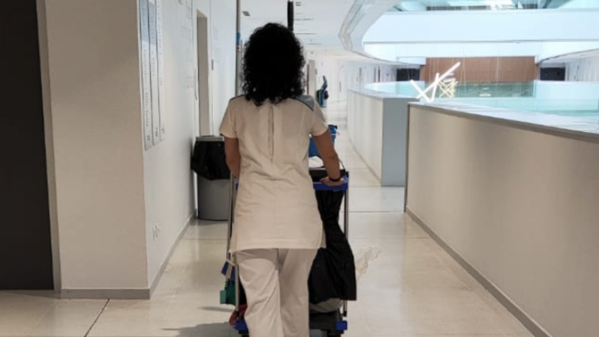 CCOO del Hábitat de Huelva denuncia el "desmantelamiento" de la limpieza sanitaria en Huelva por parte de Acciona y la "complicidad" del SAS