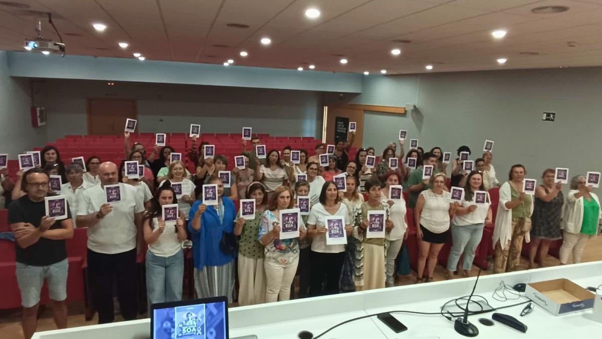 Gran xito na asamblea de delegadas do SAF