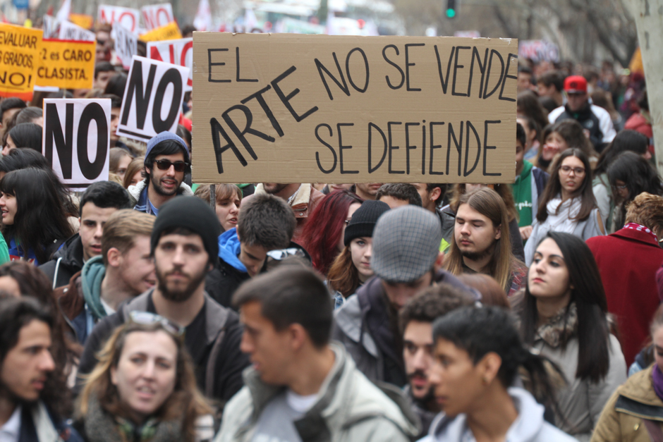Manifestación de estudiantes contra la reforma de grados universitarios, Madrid #Noal3mas2