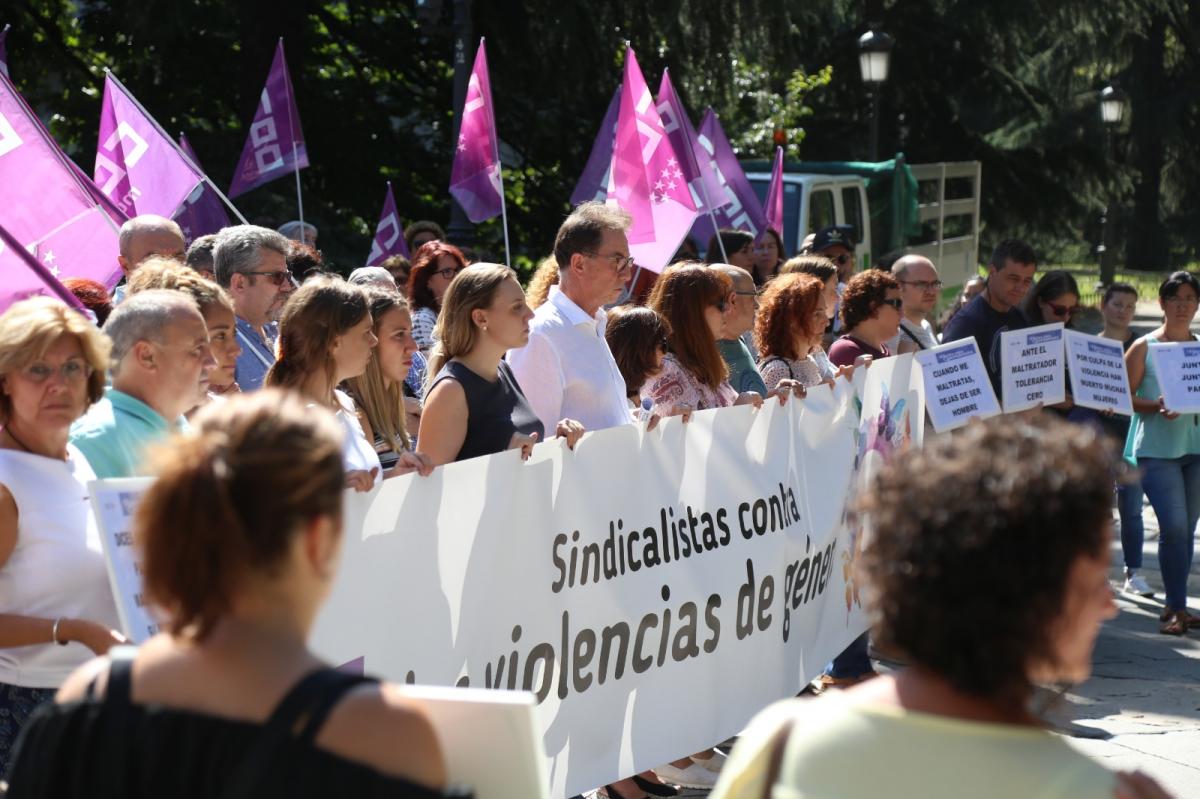 Concentración contra el asesinato de mujeres